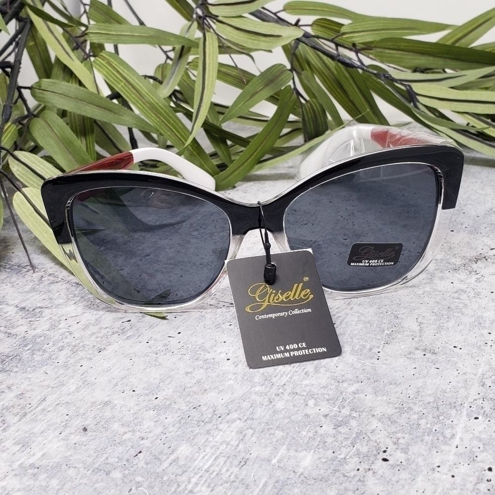 NWT Giselle | Black & Red Star Cat Eye Style Sunglasses Boutique UV 400